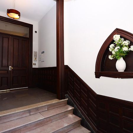 Large Stylish Newbury Street Studio W/ Kitchen Βοστώνη Εξωτερικό φωτογραφία