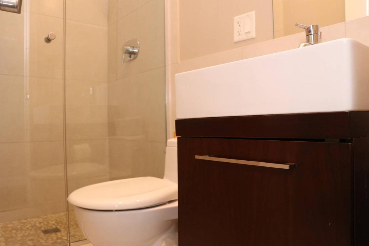 Large Stylish Newbury Street Studio W/ Kitchen Βοστώνη Εξωτερικό φωτογραφία